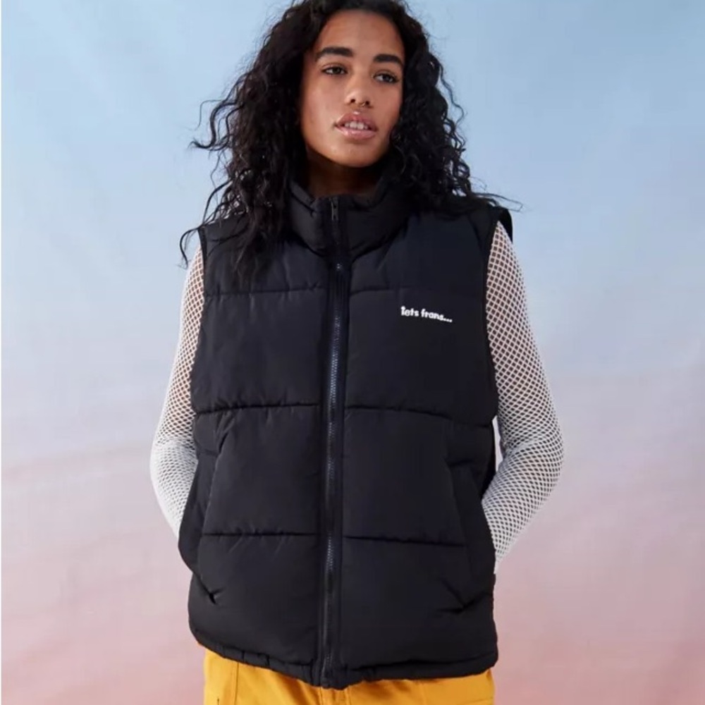 Black Puffer Vest by iets frans